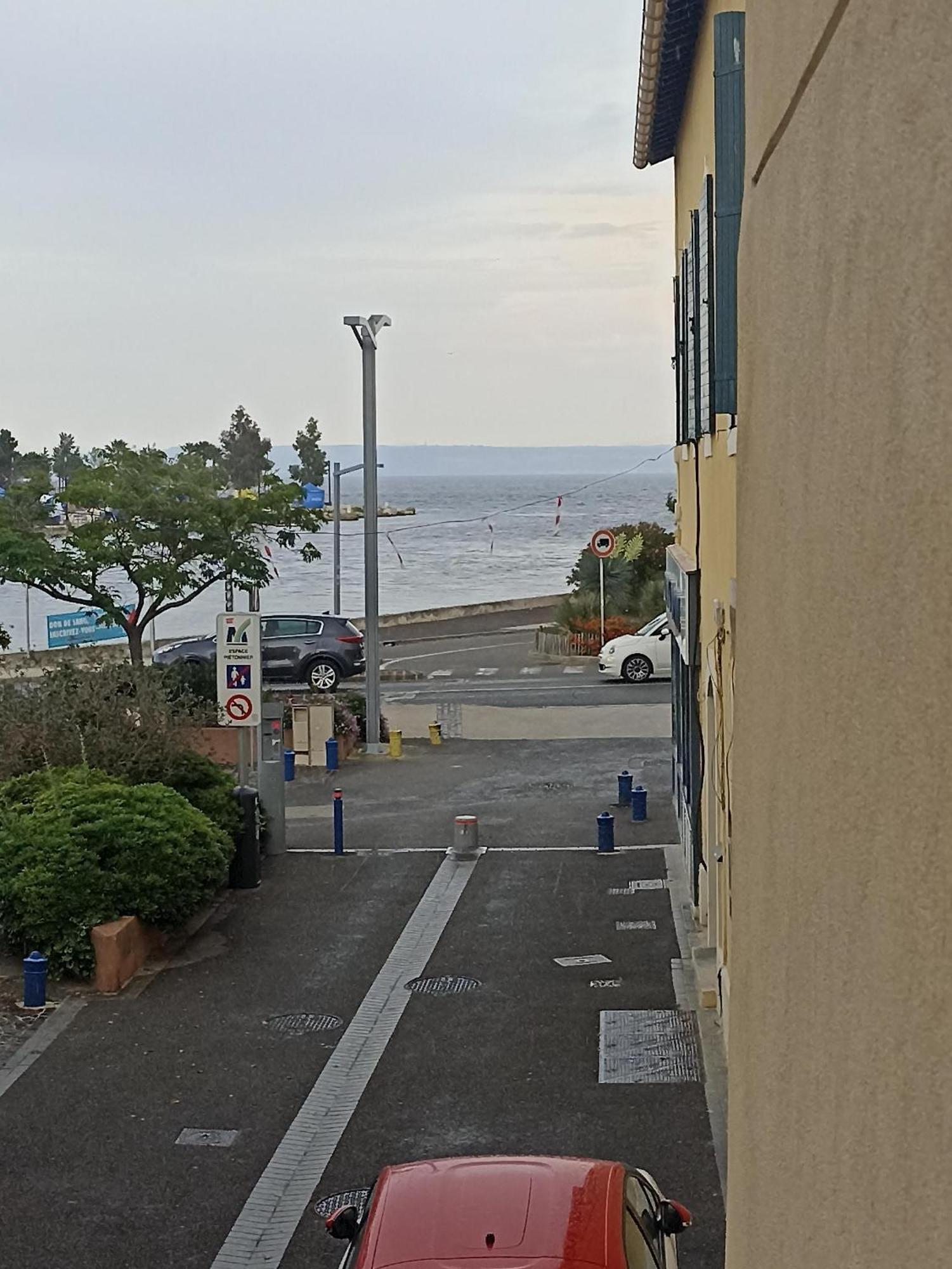 Les Hebergements De La Plage En Ville Martigues Exterior foto